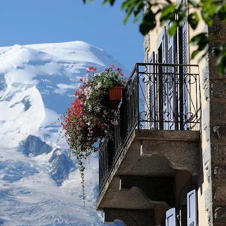 Very Nice Cozy And Bright Apartment Near The Center Of Chamonix Apartment
