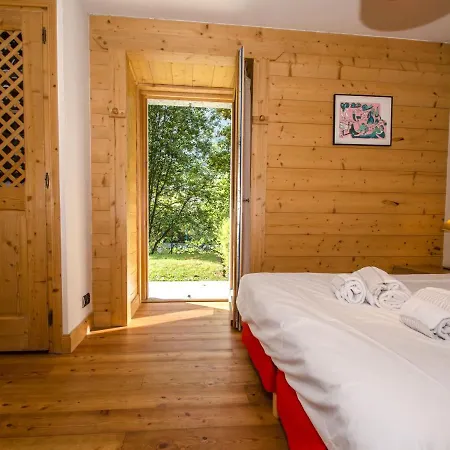 Very Nice Cozy And Bright Apartment Near The Center Of Chamonix *